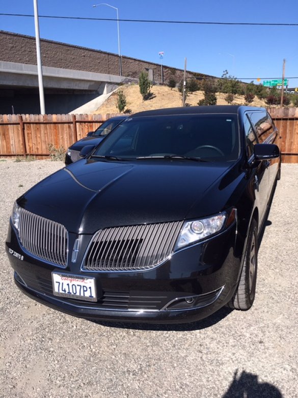 2014 Lincoln MKT Limousine for Sale in Castro Valley, CA - Main Photo