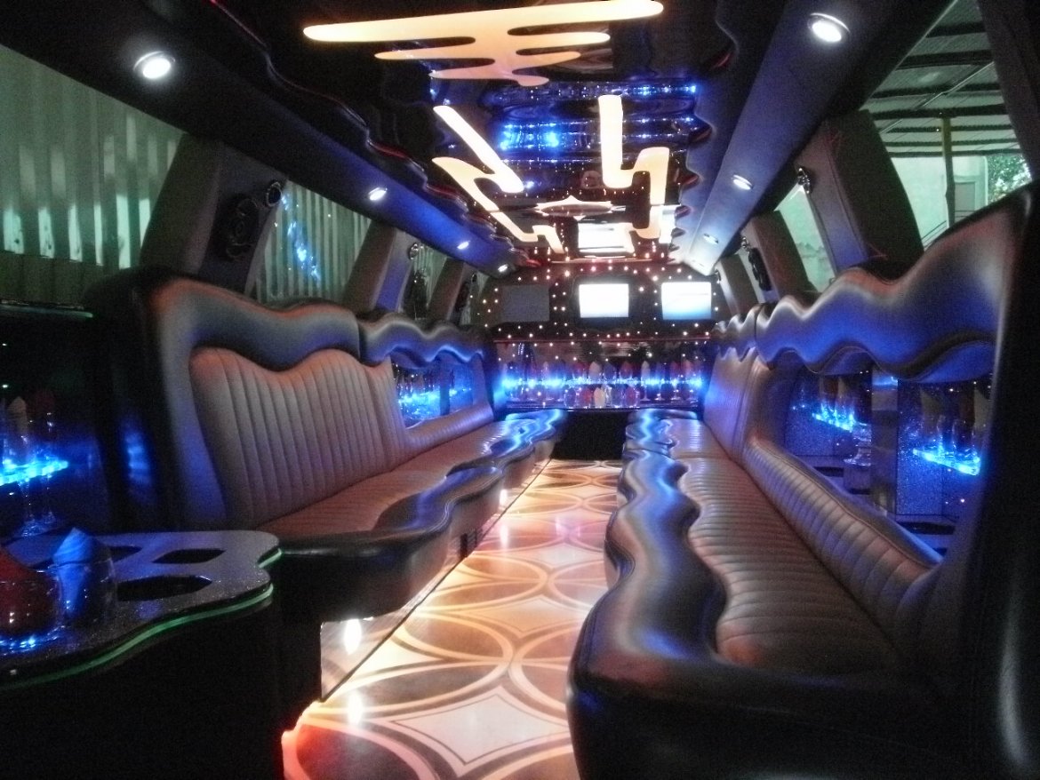 Limousine for Sale in Los Angeles, CA - Photo 10