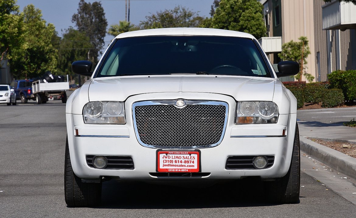 Limousine for Sale in Fontana, CA - Photo 2