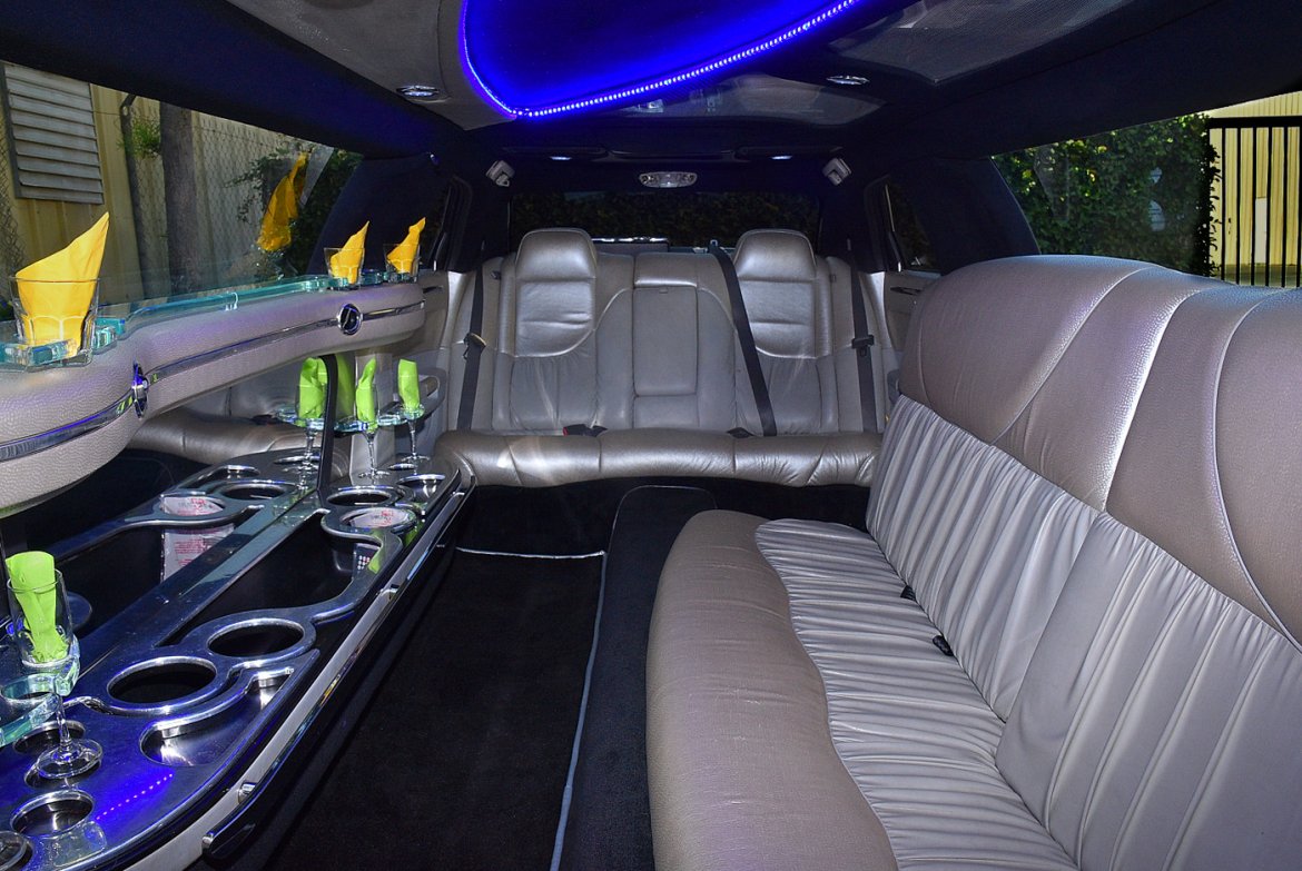 Limousine for Sale in Fontana, CA - Photo 12