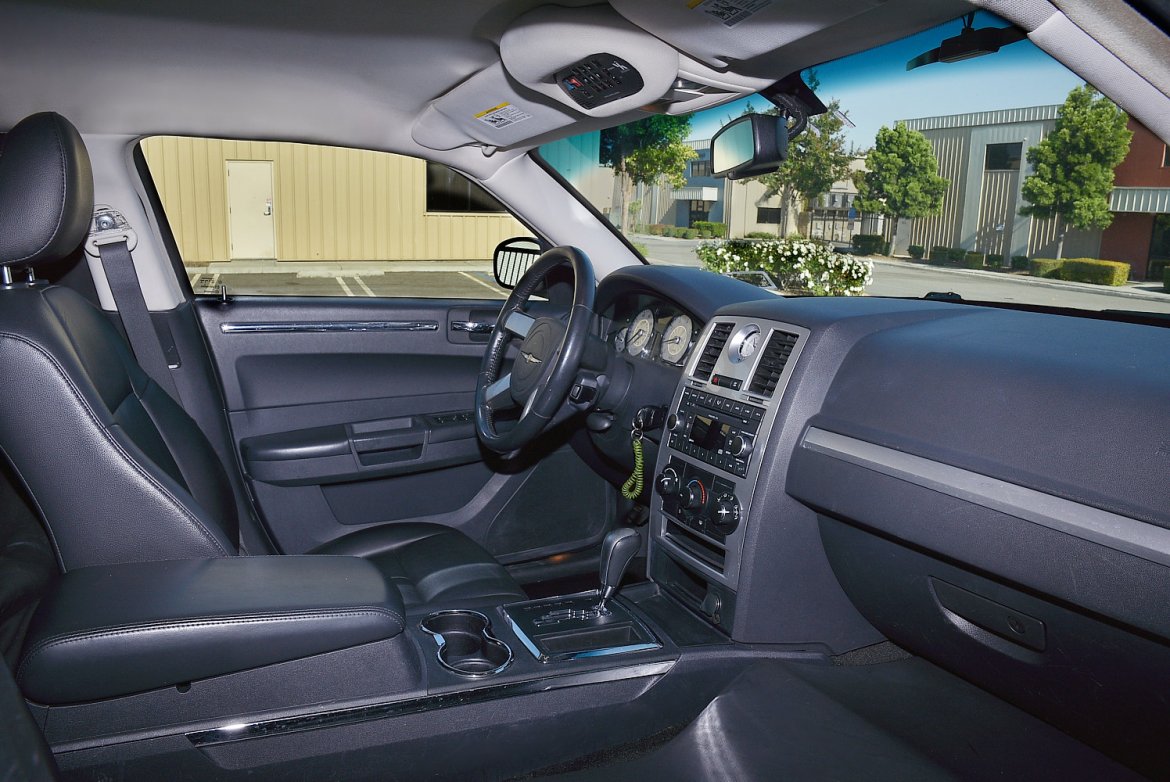 Limousine for Sale in Fontana, CA - Photo 13