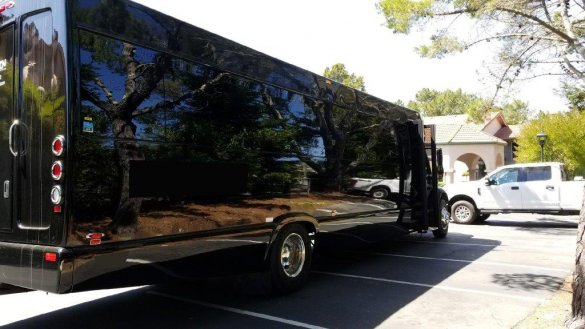2015 Freightliner M2 Executive Shuttle for Sale in Riverside, CA - Photo 3