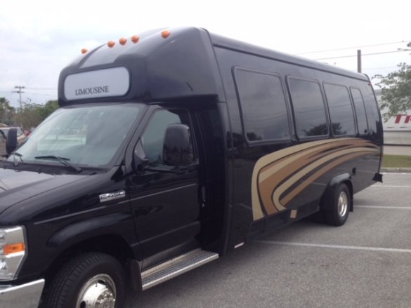 2011 Ford E450 Limo Bus for Sale in Merrimac, MA - Photo 2