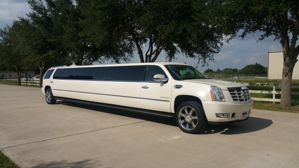 2010 Cadillac Escalade SUV Stretch for Sale in Houston, TX - Main Photo