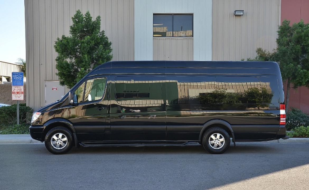 Photo of Sprinter for sale: 2008 Mercedes-Benz Mercedes Benz 2500 Sprinter by Midwest