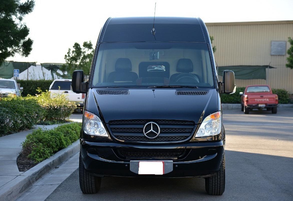 Photo of Sprinter for sale: 2008 Mercedes-Benz Mercedes Benz 2500 Sprinter by Midwest