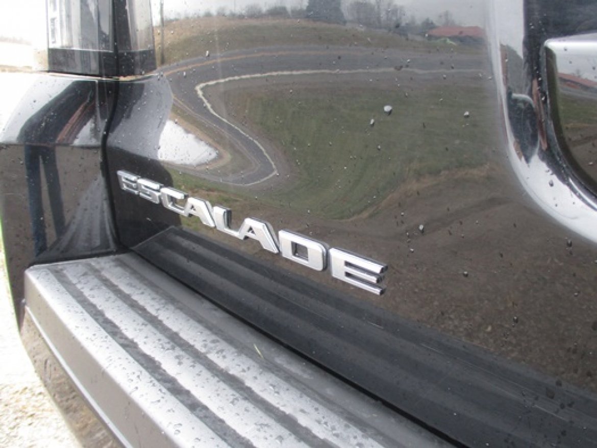 Photo of SUV for sale: 2015 Cadillac SUV