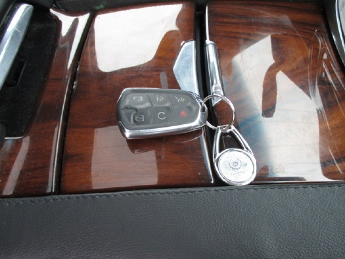 Photo of SUV for sale: 2015 Cadillac SUV