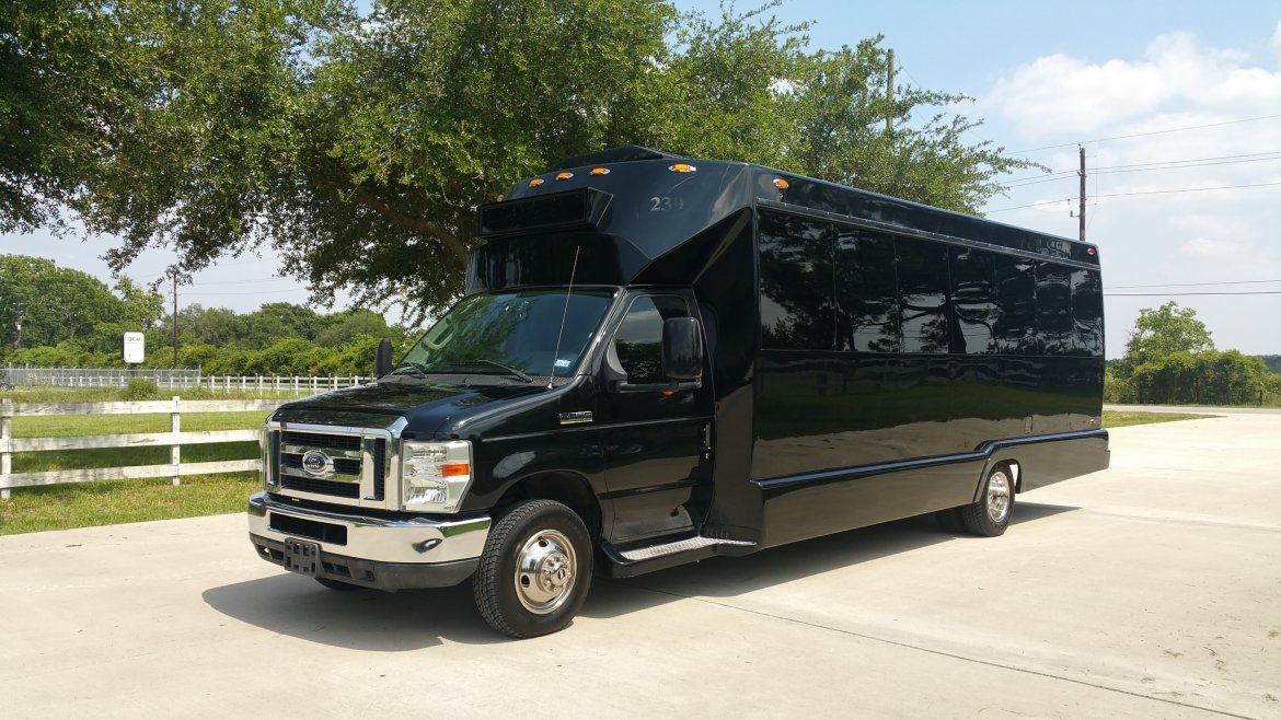 Limo Bus for sale: 2011 Ford E450 by Tiffany