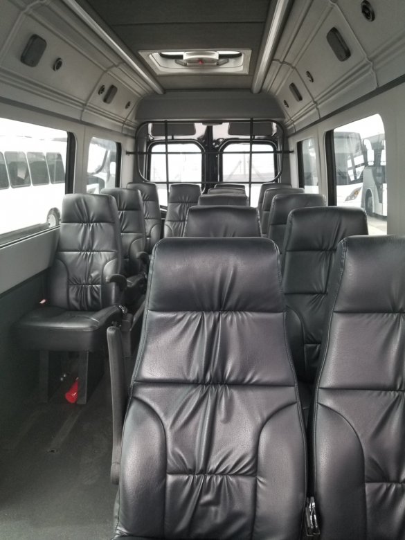 2015 Mercedes-Benz Sprinter 3500 Executive Shuttle for Sale in Fontana, CA - Photo 3