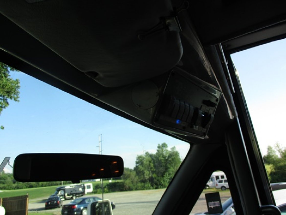 Photo of Limo Bus for sale: 2000 Ford E450 by Turtle Top