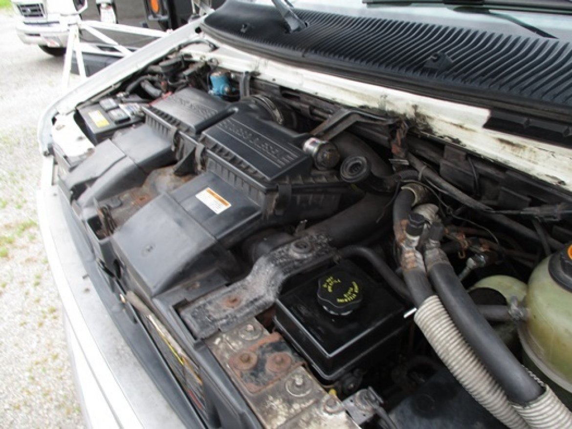 Photo of Limo Bus for sale: 2000 Ford E450 by Turtle Top