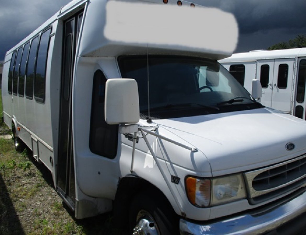 Photo of Limo Bus for sale: 2000 Ford E450 by Turtle Top