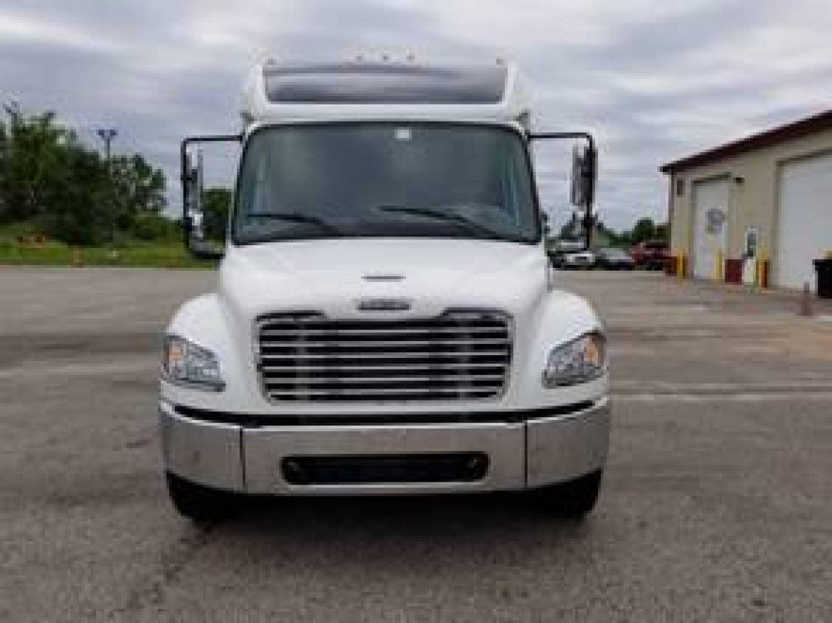 Executive Shuttle for Sale in Riverside, CA - Photo 4