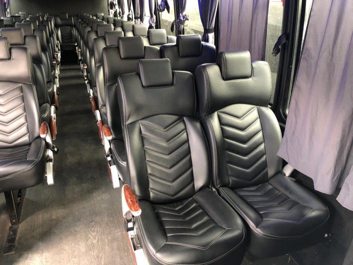 Executive Shuttle for Sale in Riverside, CA - Photo 10
