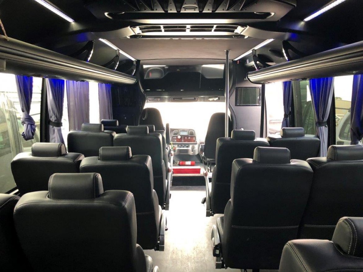 Executive Shuttle for Sale in Riverside, CA - Photo 13
