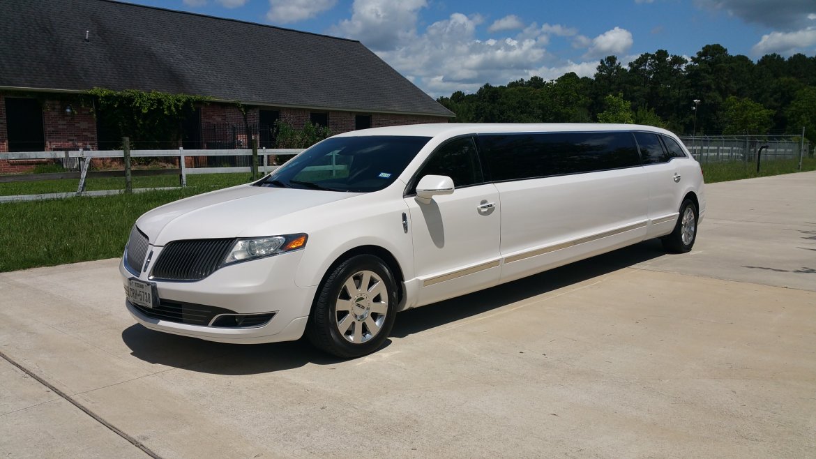 Limousine for Sale in Houston, TX - Photo 3