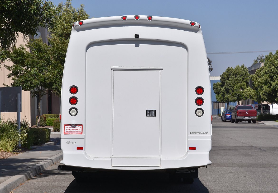 Limo Bus for Sale in Fontana, CA - Photo 8