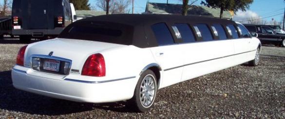 2006 Aergo Lincoln Town Car Limousine