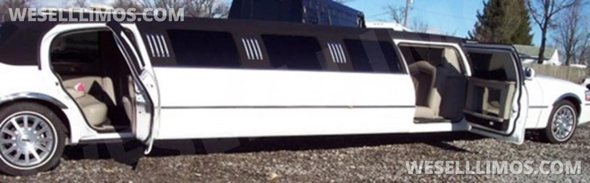 Photo of Limousine for sale: 2006 Lincoln Town Car 180&quot; by Aergo