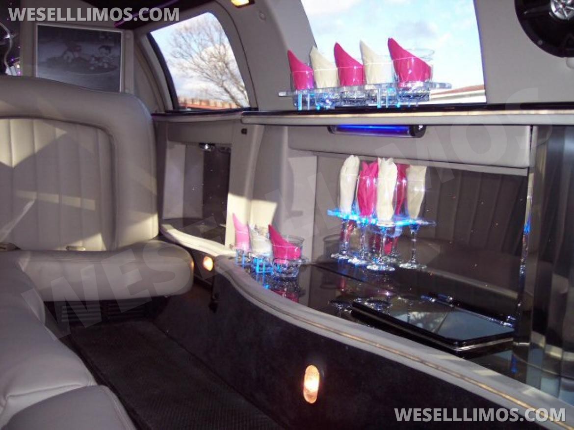 Photo of Limousine for sale: 2006 Lincoln Town Car 180&quot; by Aergo