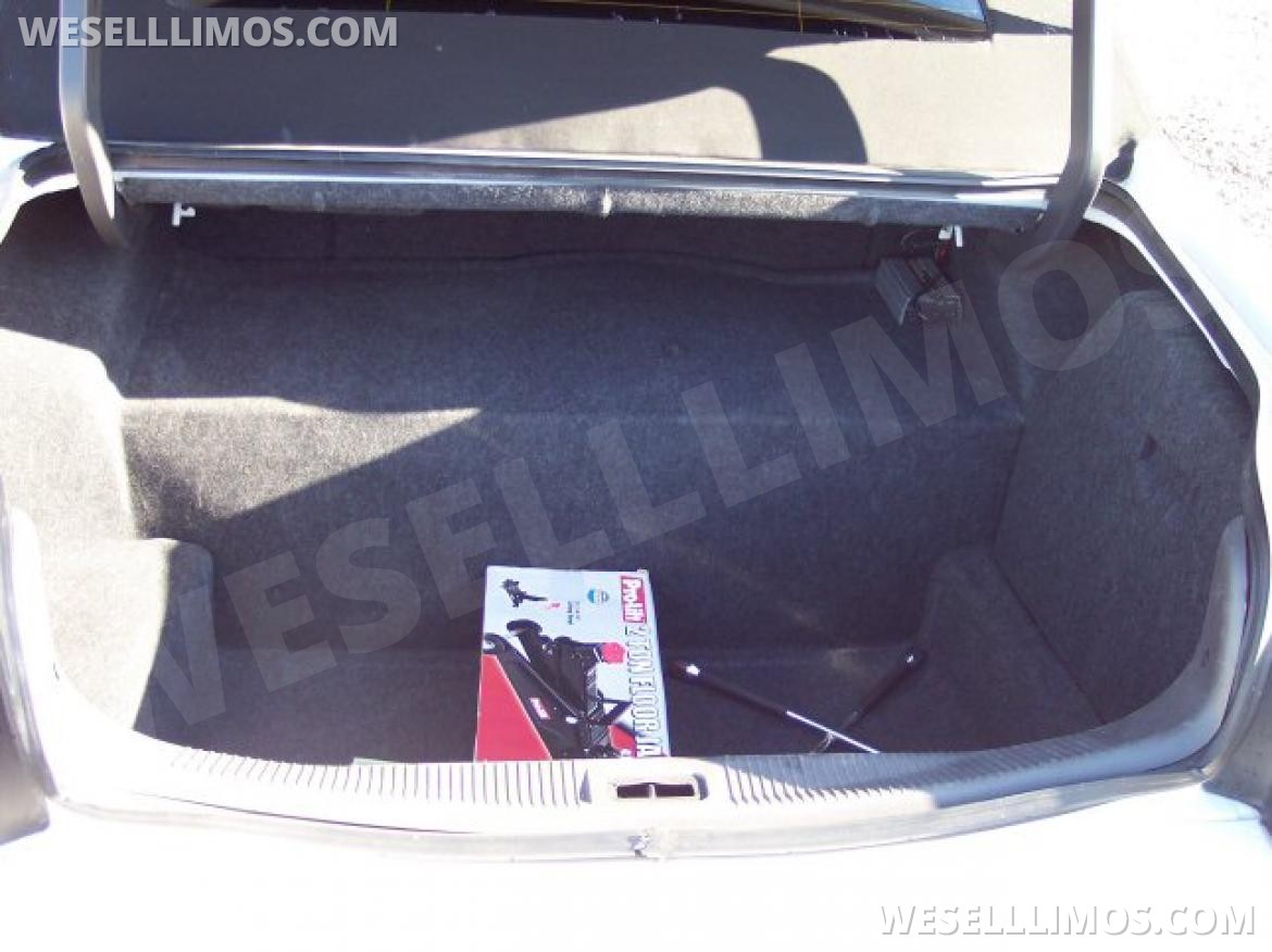 Photo of Limousine for sale: 2006 Lincoln Town Car 180&quot; by Aergo