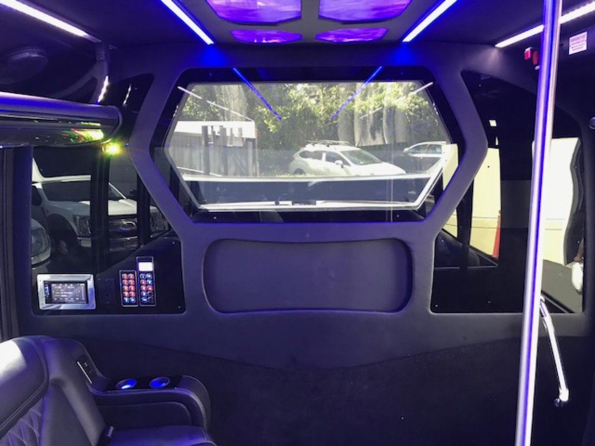 Limo Bus for Sale in Riverside, CA - Photo 18