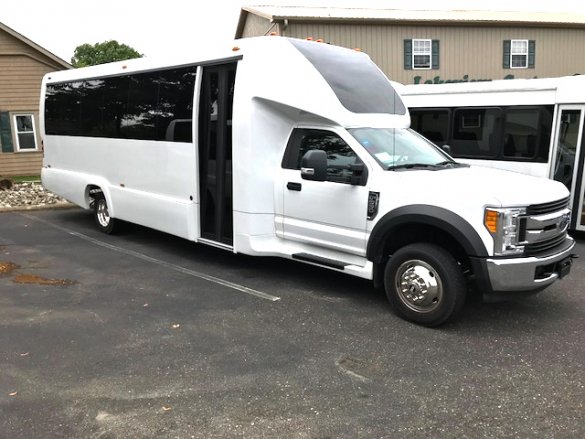 2017 Ford F-550 Limo Bus for Sale in Oaklyn, NJ - Main Photo