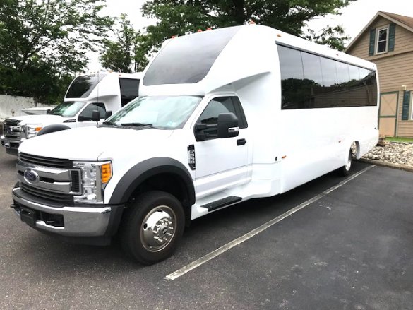 2017 Ford F-550 Limo Bus for Sale in Oaklyn, NJ - Photo 2