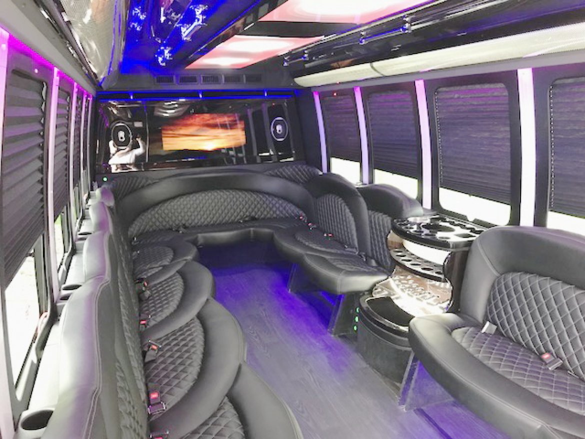 Limo Bus for Sale in Oaklyn, NJ - Photo 9