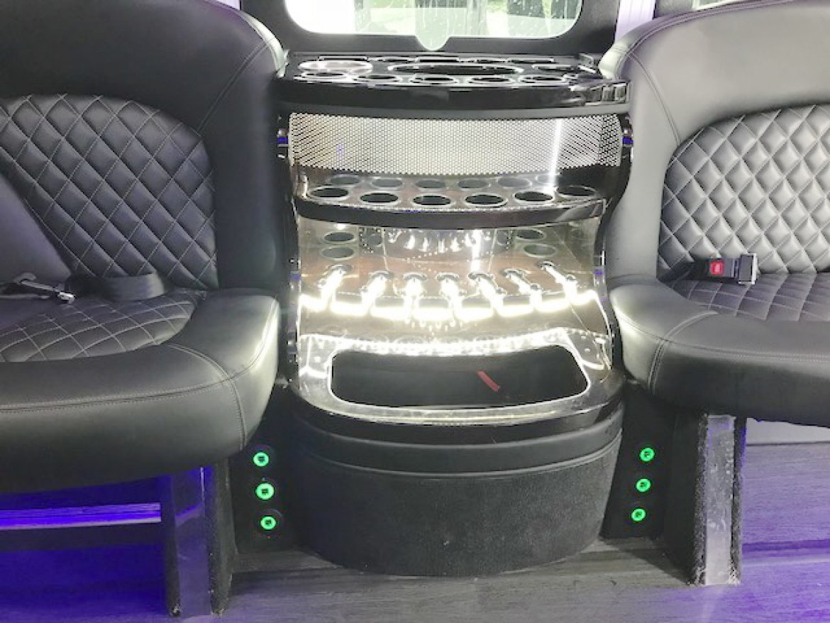 Limo Bus for Sale in Oaklyn, NJ - Photo 15