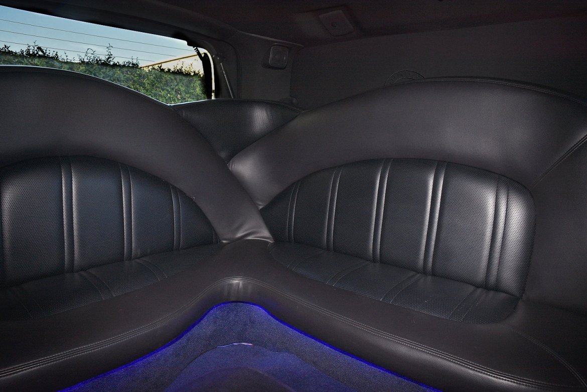 SUV Stretch for Sale in Fontana, CA - Photo 10