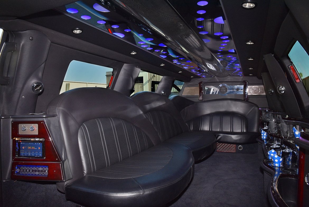 SUV Stretch for Sale in Fontana, CA - Photo 11