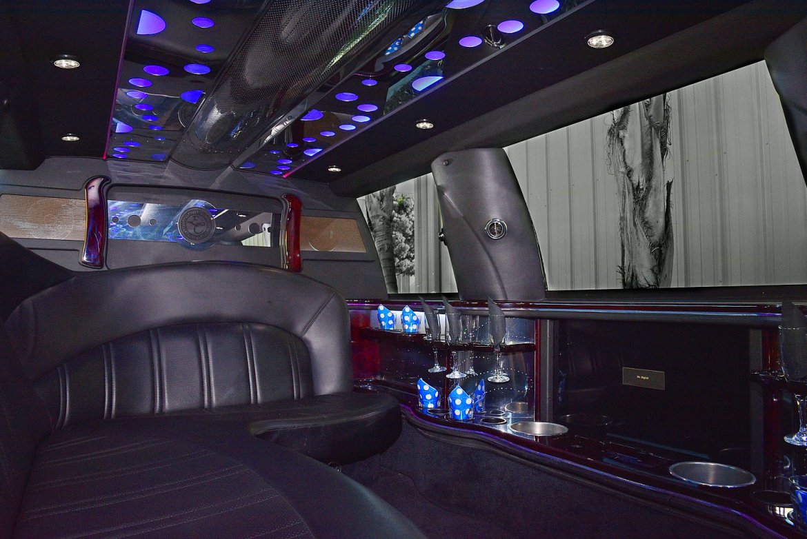 SUV Stretch for Sale in Fontana, CA - Photo 13