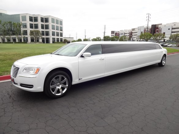 2014 Chrysler 300 Limousine for Sale in Westport, MA - Main Photo