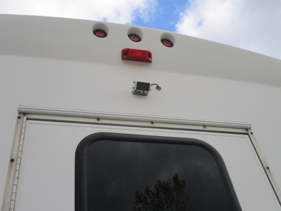 Photo of Shuttle Bus for sale: 2006 GMC 5500