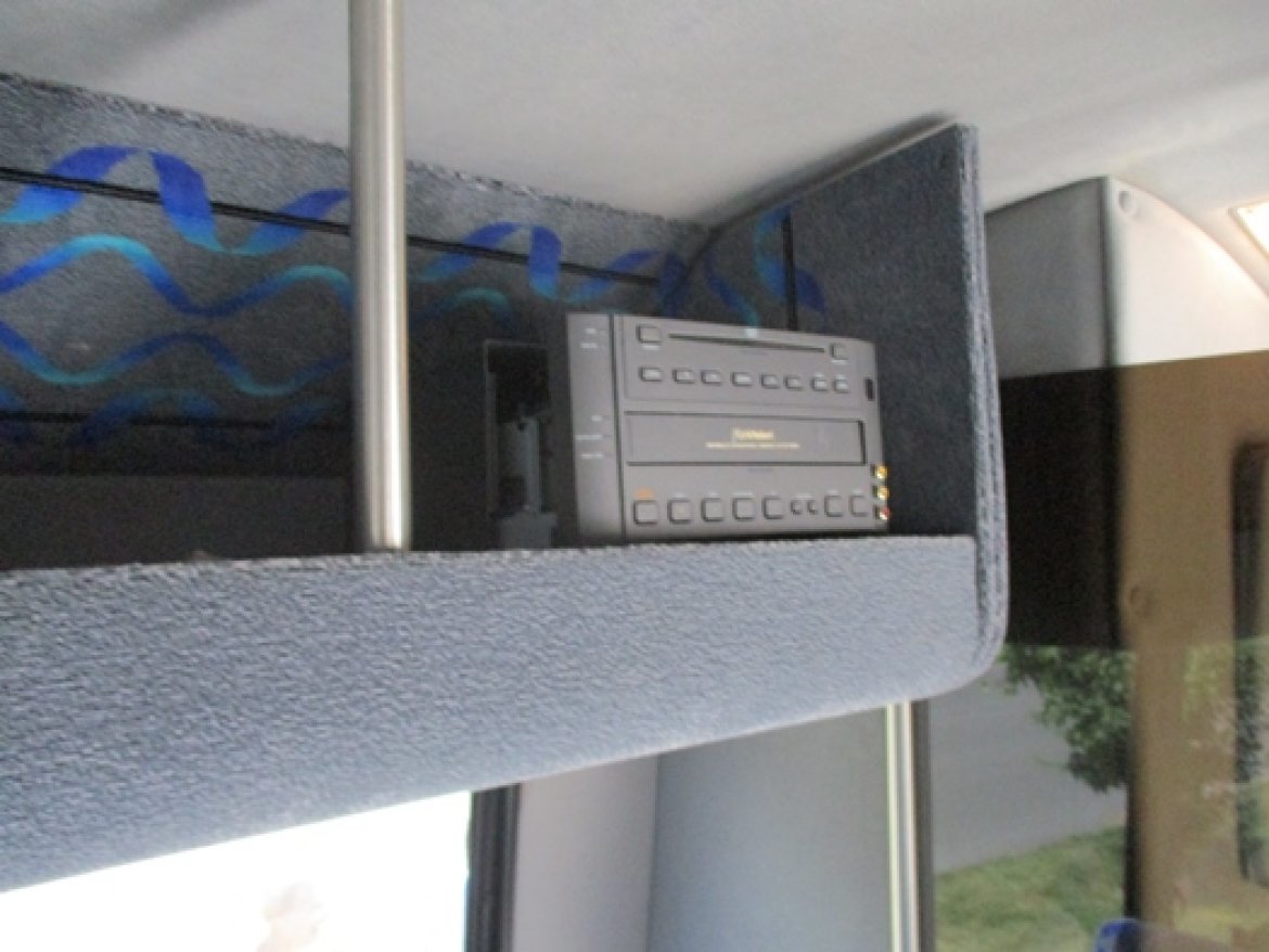 Photo of Shuttle Bus for sale: 2006 GMC 5500