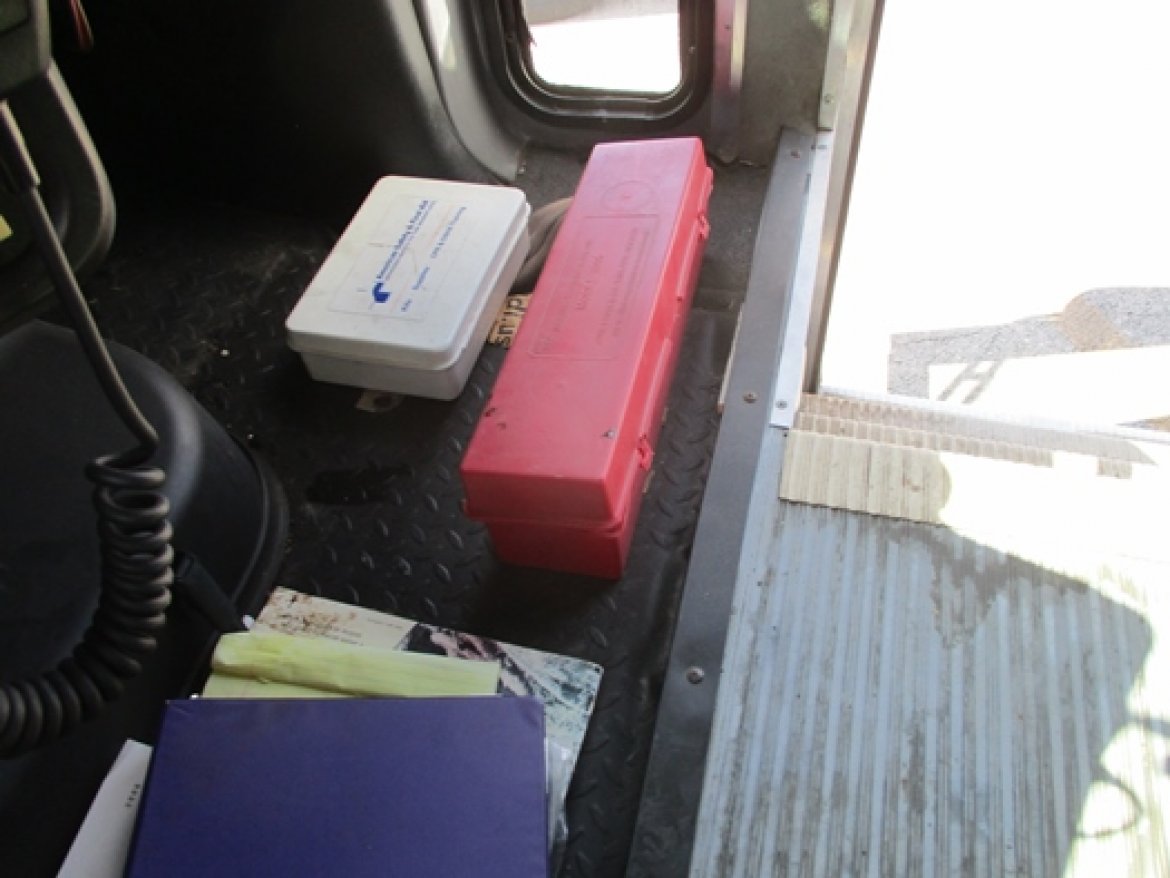 Photo of Shuttle Bus for sale: 2006 GMC 5500