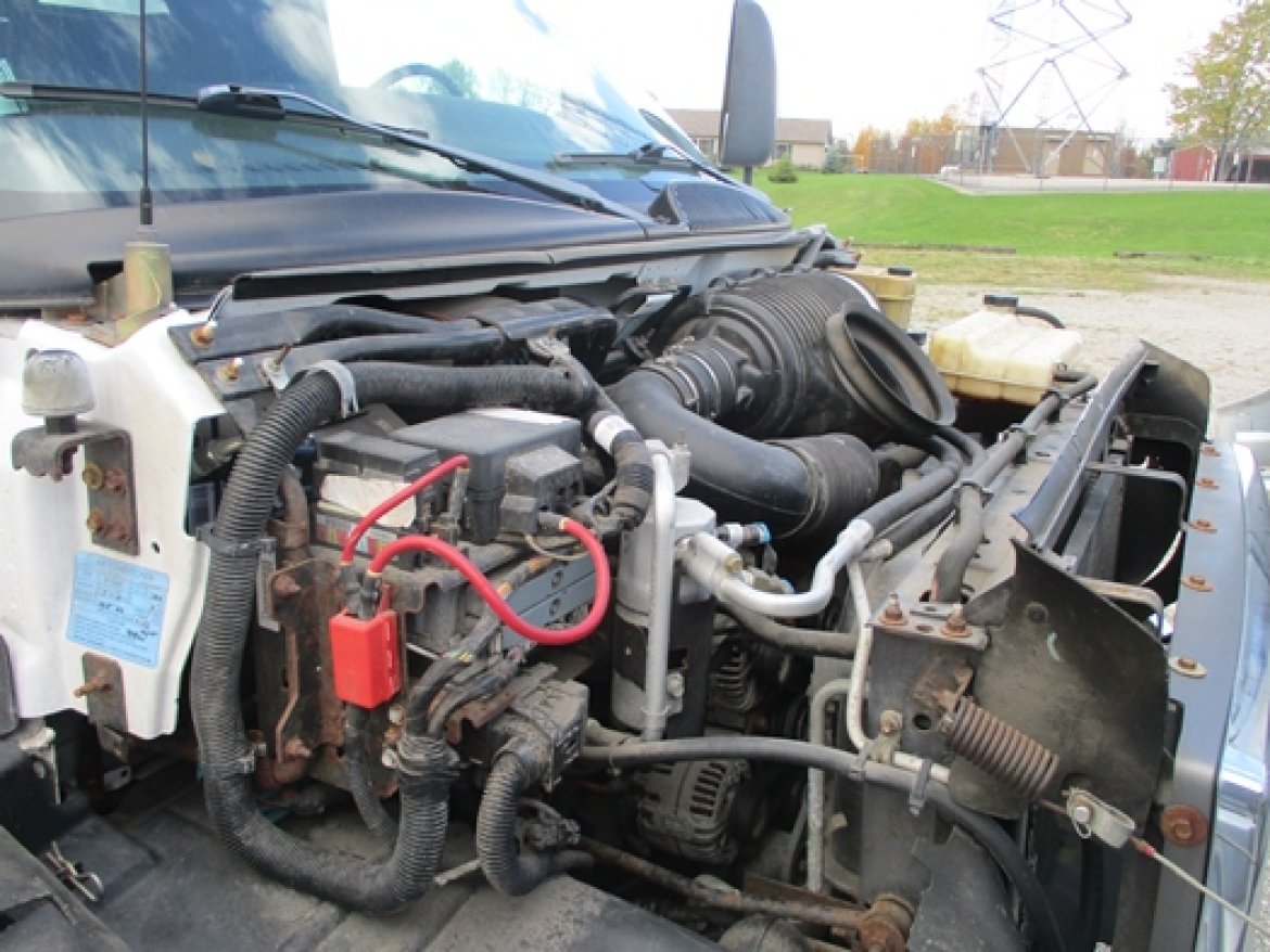 Photo of Shuttle Bus for sale: 2006 GMC 5500