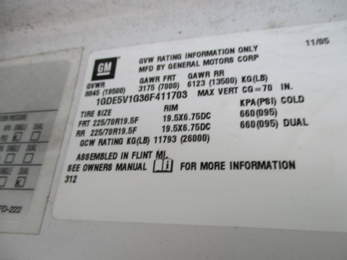 Photo of Shuttle Bus for sale: 2006 GMC 5500