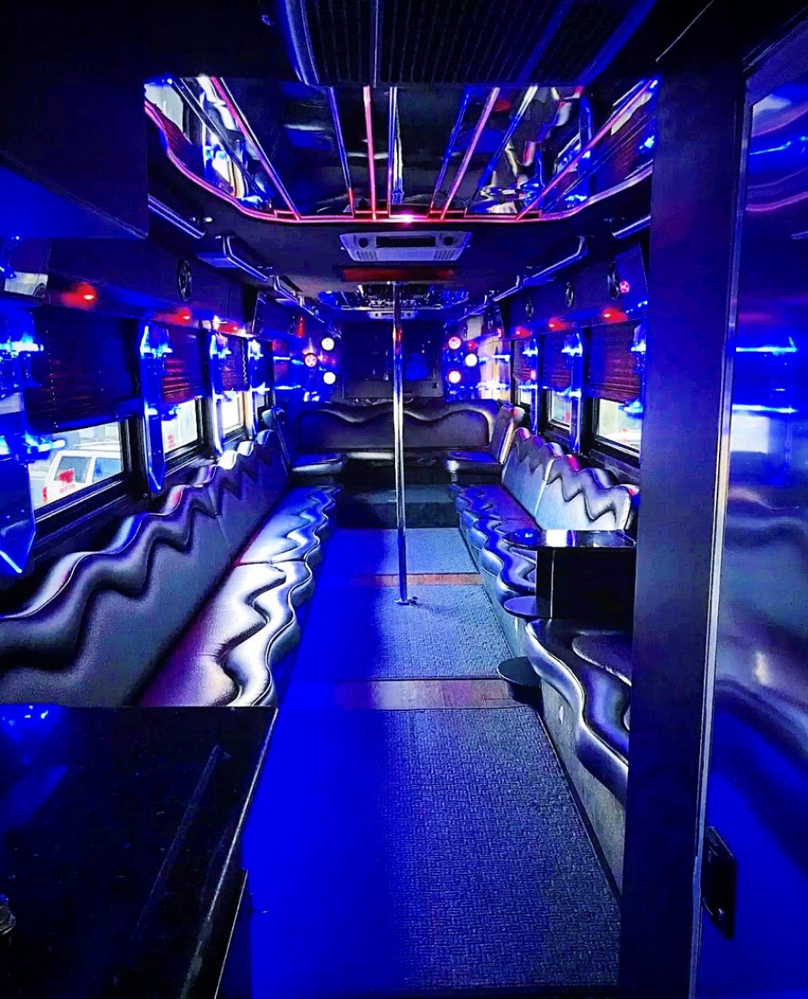 Limo Bus for Sale in Garwood, NJ - Photo 6