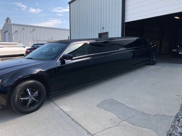 2013 Chrysler 300 Limousine for Sale in spokane, WA - Main Photo