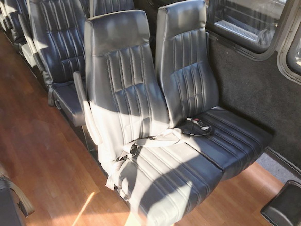 Shuttle Bus for Sale in Oaklyn, NJ - Photo 15