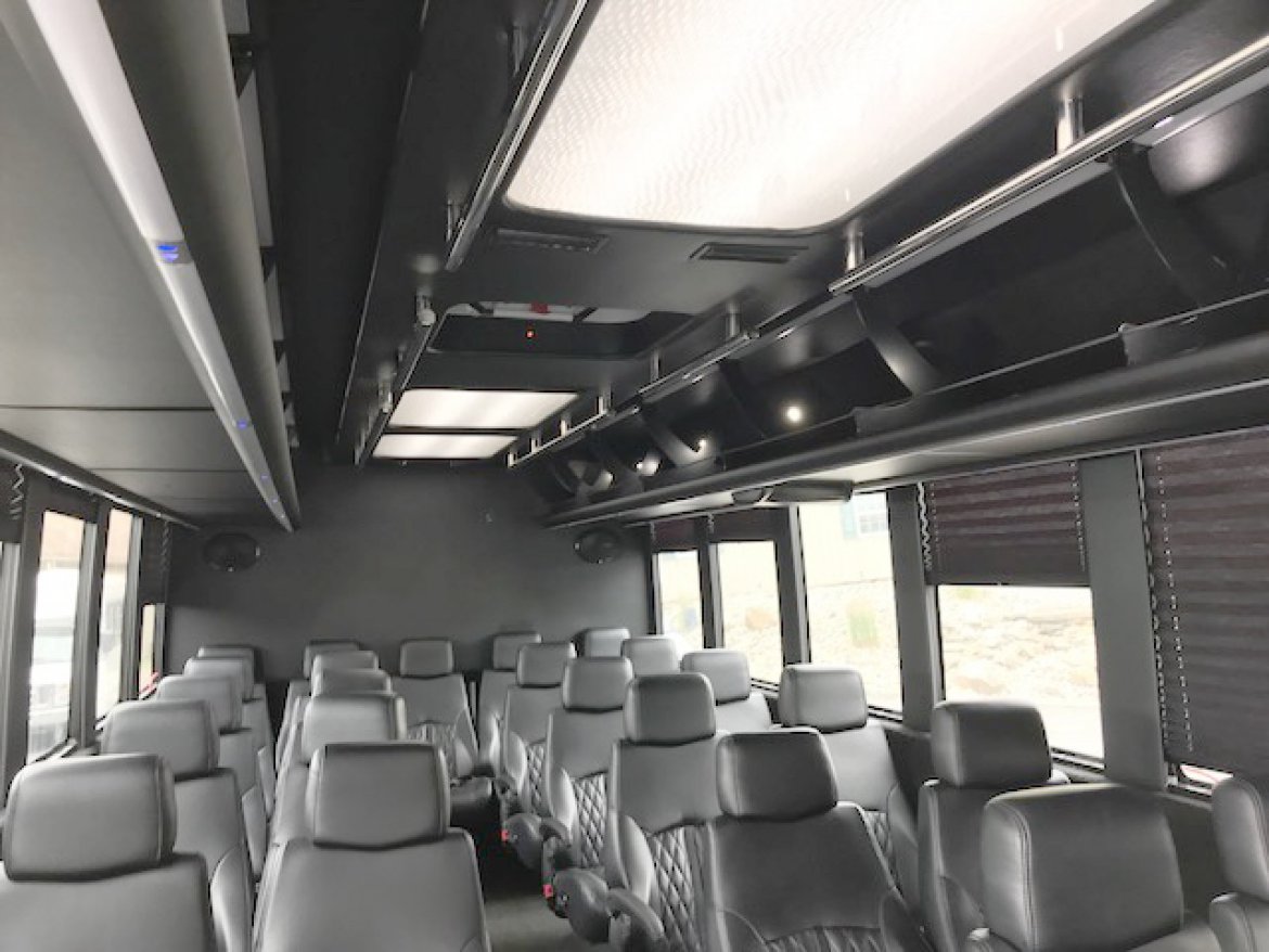 Executive Shuttle for Sale in Oaklyn, NJ - Photo 8