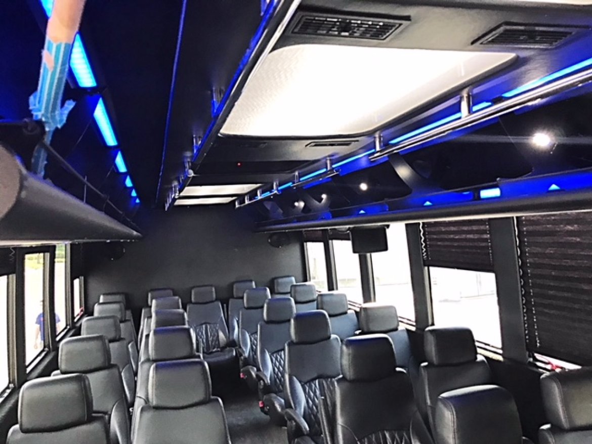 Executive Shuttle for Sale in Oaklyn, NJ - Photo 15
