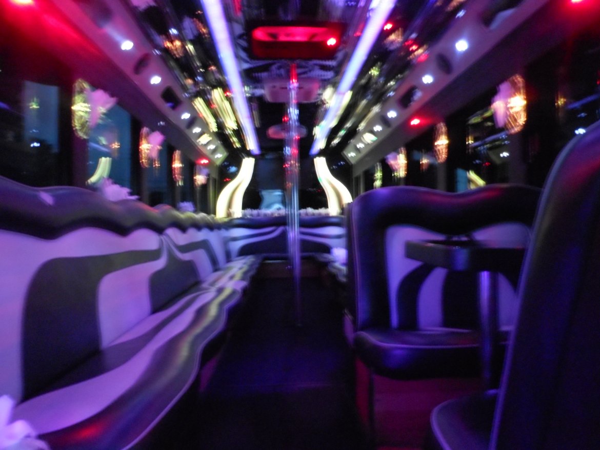 Limo Bus for Sale in Hillside, NJ - Photo 14