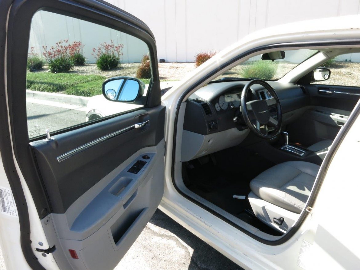 Limousine for Sale in Carson, CA - Photo 4