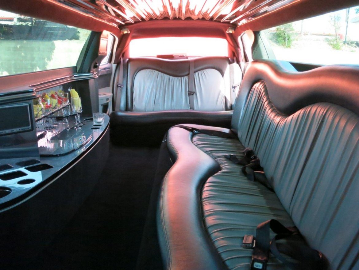 Limousine for Sale in Carson, CA - Photo 11
