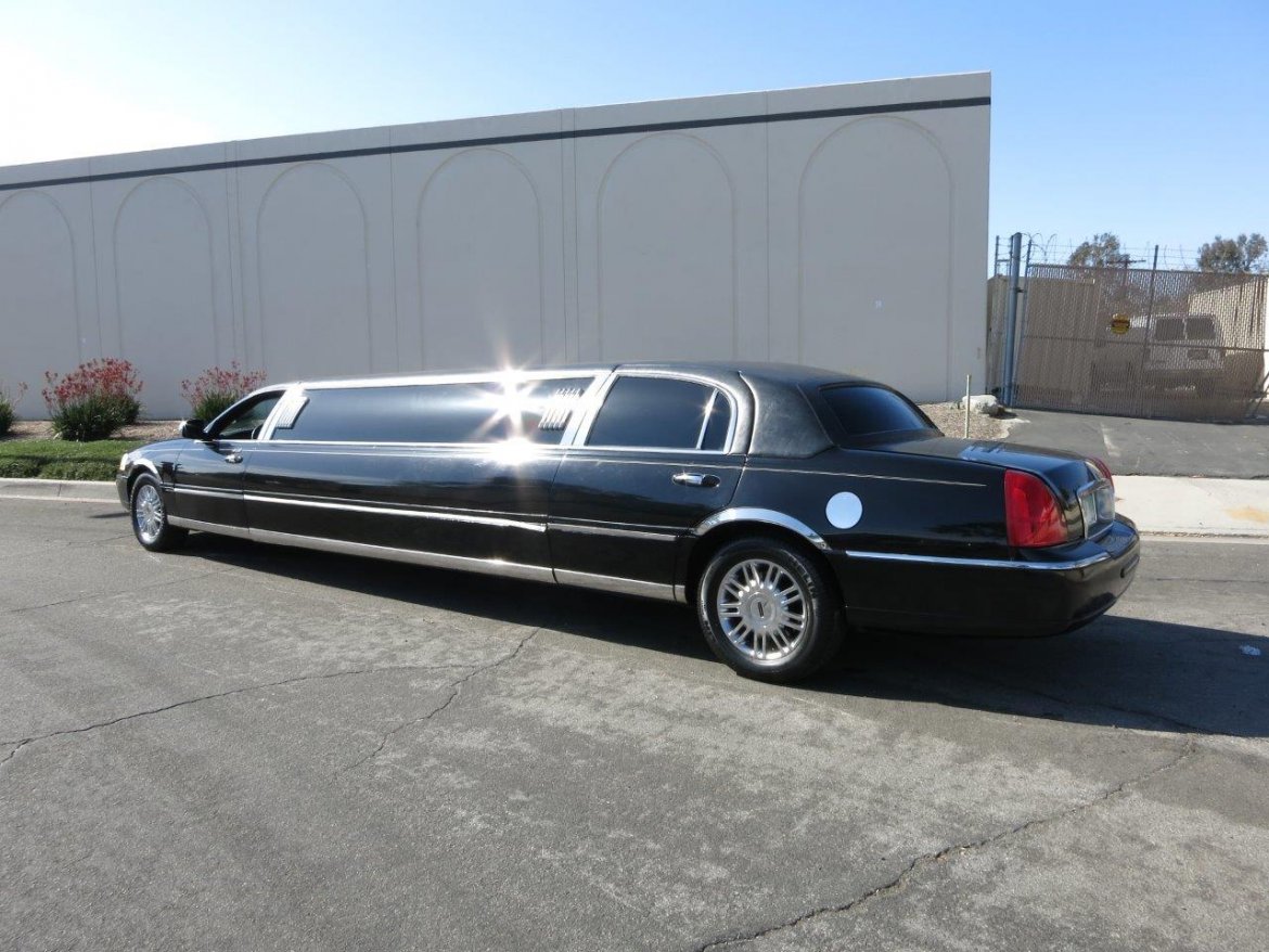 Limousine for Sale in Carson, CA - Photo 3