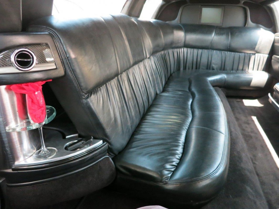 Limousine for Sale in Carson, CA - Photo 12